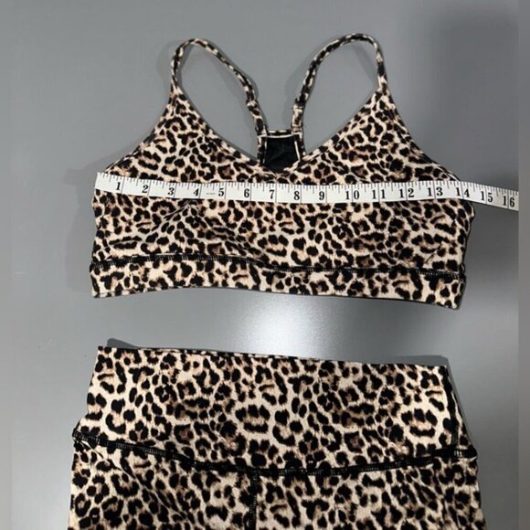 Zyia Scrunchy Bum Shorts and Bra Set - Picture 7 of 9